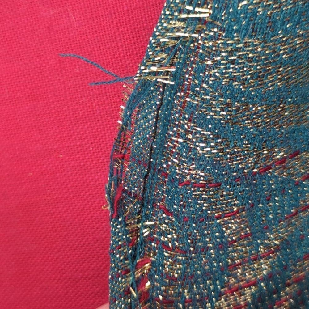Gorgeous Pashmina Scarf! - Picture 7 of 9